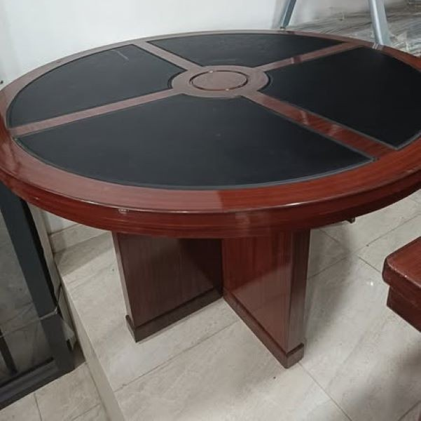 conference table, modern conference table, office conference table, large conference table, small conference table, rectangular conference table, round conference table, oval conference table, square conference table, boardroom table, executive conference table, meeting room table, collaborative table, office meeting table, wood conference table, metal conference table, glass conference table, marble conference table, laminate conference table, veneer conference table, solid wood conference table, engineered wood conference table, modular conference table, expandable conference table, foldable conference table, portable conference table, custom conference table, luxury conference table, high-end conference table, ergonomic conference table, commercial conference table, professional conference table, corporate conference table, business conference table, coworking conference table, training room table, seminar table, presentation table, office collaboration table, U-shaped conference table, V-shaped conference table, boat-shaped conference table, racetrack conference table, T-shaped conference table, premium conference table, designer conference table, industrial conference table, contemporary conference table, minimalist conference table, Scandinavian conference table, classic conference table, traditional conference table, rustic conference table, reclaimed wood conference table, modern office table, executive meeting table, multi-person conference table, long conference table, wide conference table, compact conference table, heavy-duty conference table, durable conference table, scratch-resistant conference table, stain-resistant conference table, heat-resistant conference table, commercial-grade table, multi-functional conference table, high-capacity conference table, seating for 6 conference table, seating for 8 conference table, seating for 10 conference table, seating for 12 conference table, seating for 14 conference table, seating for 16 conference table, seating for 20 conference table, hospitality conference table, educational conference table, government conference table, hospitality meeting table, premium office table, office workstation conference table, collaborative workspace table, integrated power conference table, powered conference table, USB conference table, wireless charging conference table, cable management conference table, power module conference table, built-in outlet table, tech-enabled conference table, smart conference table, adjustable conference table, height-adjustable conference table, sit-stand conference table, ergonomic meeting table, ADA-compliant conference table, eco-friendly conference table, sustainable conference table, green-certified conference table, FSC-certified conference table, LEED conference table, environmentally friendly conference table, American-made conference table, handcrafted conference table, custom-built conference table, bespoke conference table, contract-grade conference table, workplace conference table, enterprise conference table, office furniture conference table, commercial furniture table, boardroom meeting table, leadership room table, negotiation table, collaboration table, strategy room table, meeting furniture, conference room furniture, office furniture, workplace furniture, productivity table, team meeting table, brainstorming table, hybrid workplace table, huddle room table, breakout room table, conference desk, collaborative desk, executive desk table, CEO