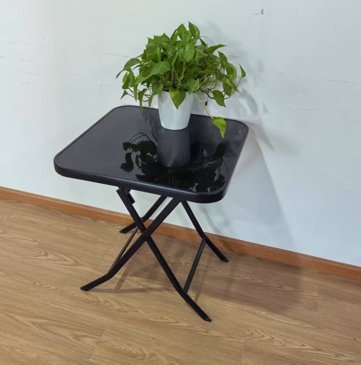 dining table, modern dining table, contemporary dining table, wooden dining table, glass dining table, marble dining table, extendable dining table, foldable dining table, round dining table, square dining table, rectangular dining table, oval dining table, small dining table, large dining table, medium dining table, compact dining table, luxury dining table, budget dining table, farmhouse dining table, rustic dining table, industrial dining table, minimalist dining table, Scandinavian dining table, traditional dining table, classic dining table, elegant dining table, designer dining table, handcrafted dining table, solid wood dining table, oak dining table, walnut dining table, pine dining table, maple dining table, teak dining table, cherry dining table, engineered wood dining table, MDF dining table, veneered dining table, laminated dining table, painted dining table, metal dining table, stainless steel dining table, iron dining table, aluminum dining table, black dining table, white dining table, grey dining table, natural wood dining table, dark wood dining table, light wood dining table, tempered glass dining table, frosted glass dining table, clear glass dining table, marble top dining table, granite dining table, ceramic dining table, quartz dining table, concrete dining table, epoxy resin dining table, mixed material dining table, glass and wood dining table, marble and metal dining table, extendable leaf dining table, drop leaf dining table, butterfly leaf dining table, expandable dining table, convertible dining table, multi-functional dining table, dining table with storage, dining table with drawers, dining table with shelves, dining table with benches, dining table with chairs, dining table set, modern dining table set, farmhouse dining table set, rustic dining table set, industrial dining table set, minimalist dining table set, space-saving dining table, compact dining table set, small apartment dining table, round dining table for 4, round dining table for 6, round dining table for 8, square dining table for 4, square dining table for 6, rectangular dining table for 4, rectangular dining table for 6, rectangular dining table for 8, rectangular dining table for 10, oval dining table for 4, oval dining table for 6, oval dining table for 8, extendable round dining table, extendable square dining table, extendable rectangular dining table, extendable oval dining table, drop leaf round dining table, drop leaf square dining table, modern oak dining table, modern walnut dining table, modern pine dining table, modern maple dining table, modern cherry dining table, modern teak dining table, contemporary glass dining table, contemporary marble dining table, contemporary metal