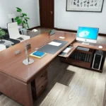 1.8M Director Office Desk - Image 8