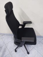 Ergonomic Lama Mesh Office Chair - Image 4